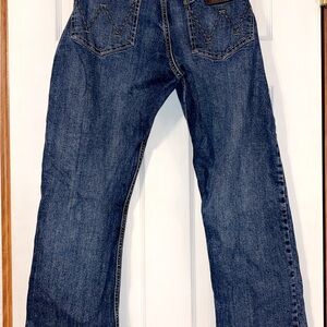 Women's Relaxed Fit Blue Jeans